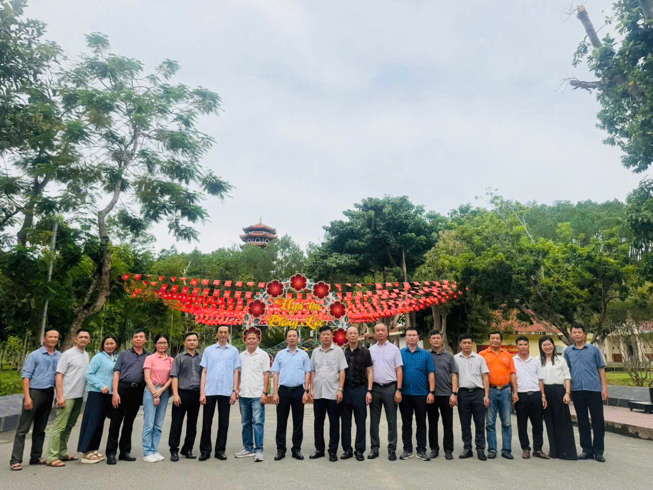 TỔNG CÔNG TY CÔNG NGHIỆP TÀU THỦY TỔ CHỨC HÀNH TRÌNH VỀ NGUỒN, TRI ÂN VÀ LAN TỎA TINH THẦN VƯỢT KHÓ