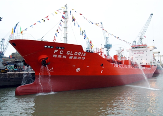 Tàu dầu - hóa chất 6500DWT