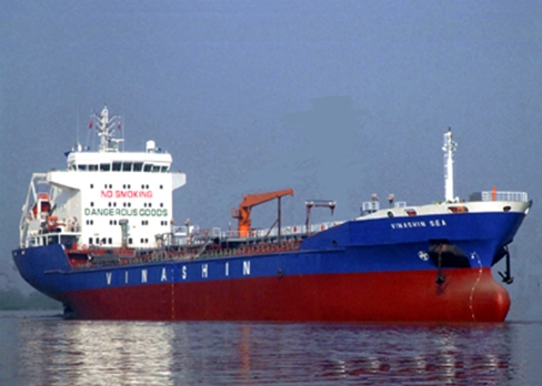 Tàu dầu 13.500DWT