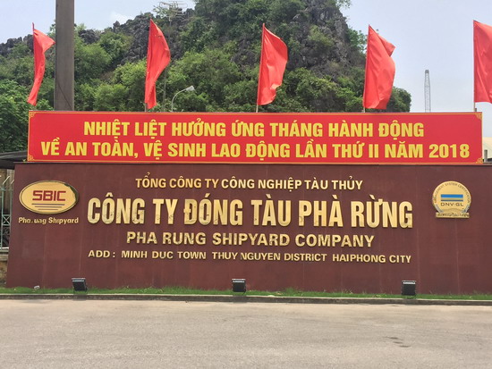 Đóng tàu Phà Rừng hưởng ứng tháng công nhân và tháng hành động về an toàn, vệ sinh lao động lần thứ II năm 2018