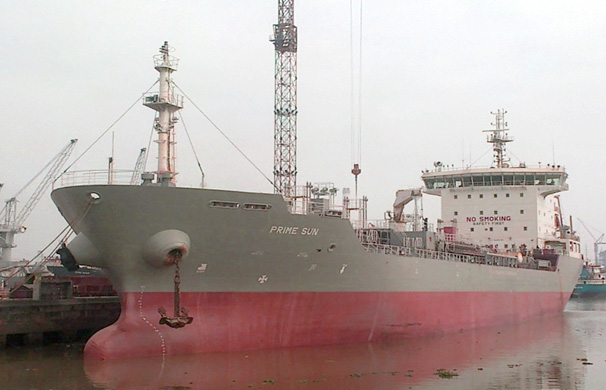 Tàu dầu 13.000DWT