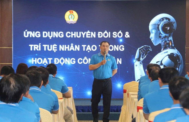 130 cán bộ công đoàn ở Khánh Hòa học ứng dụng công nghệ số, AI